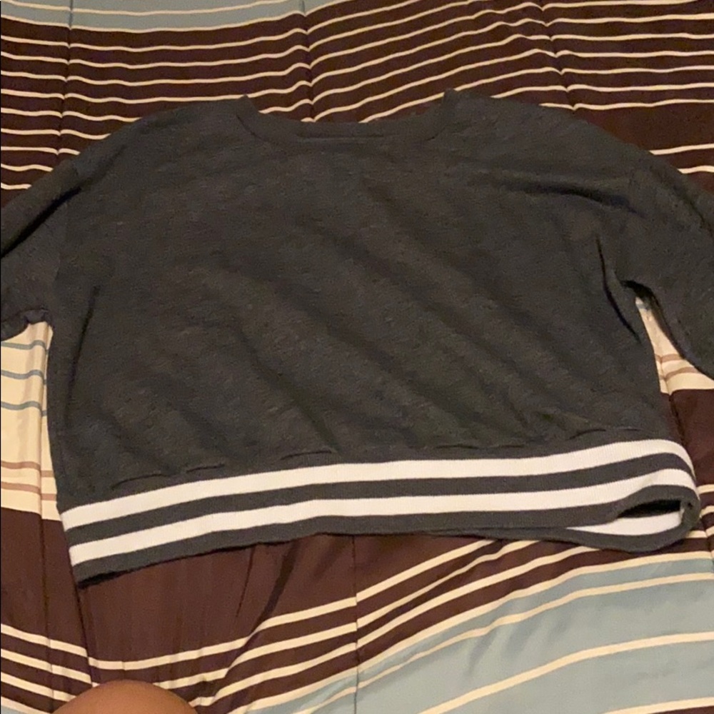 Crop Sweatshirt